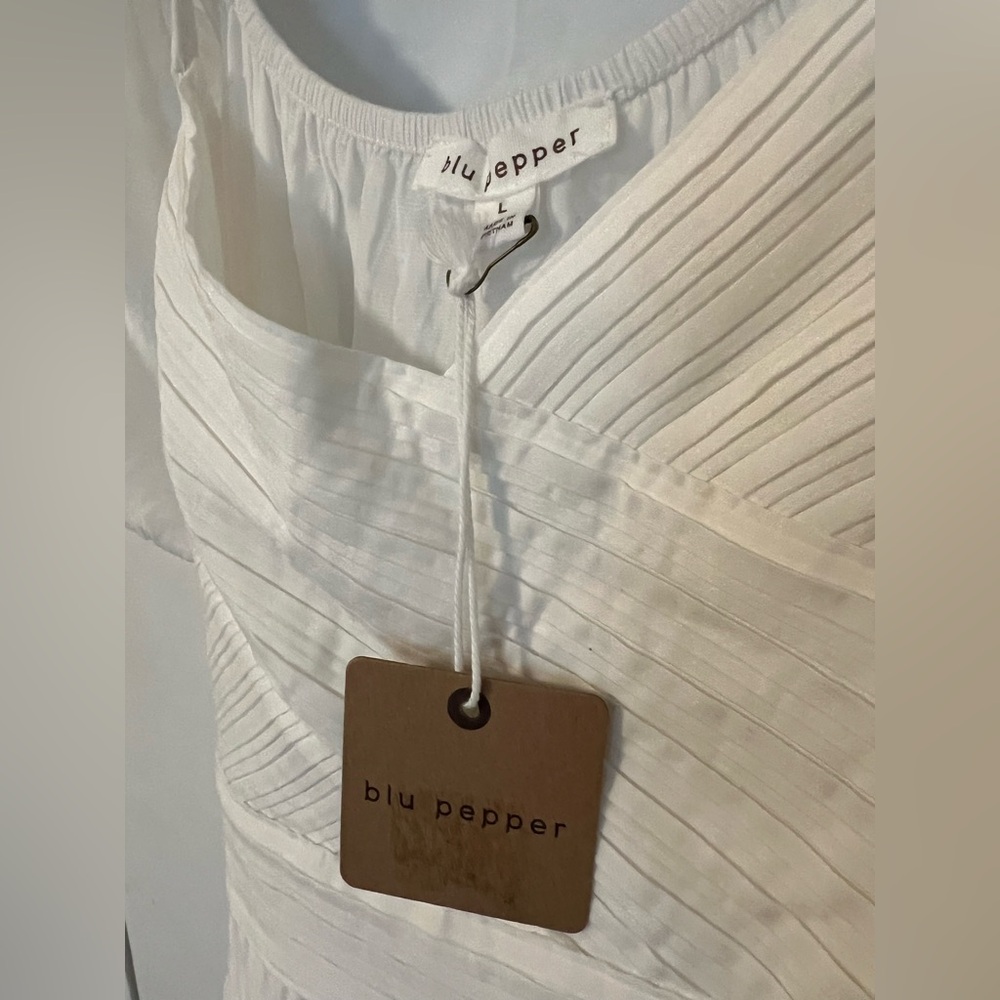 Blu Pepper White Mini Dress Size L NWT